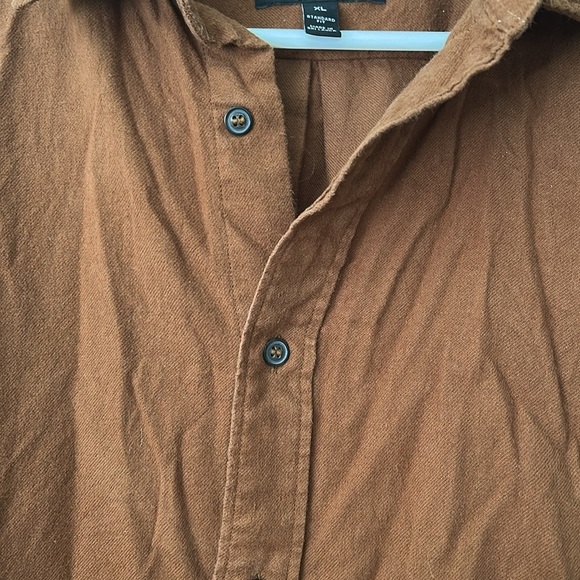 Banana Republic Mens Rust color Button Down | Size XL - Picture 3 of 9